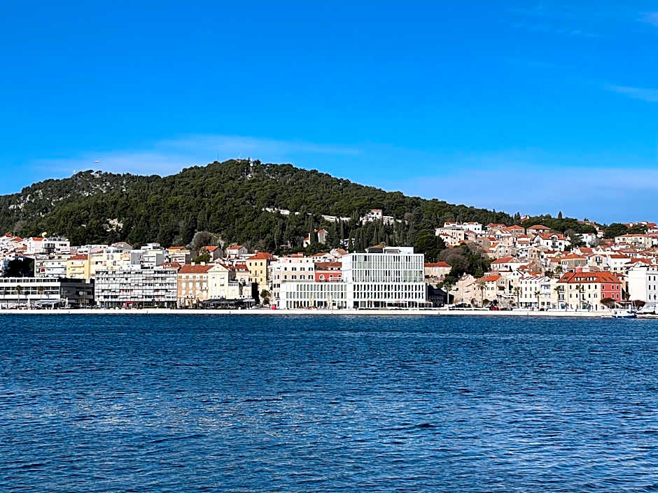 Hotel Ambasador