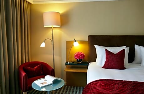 Classic Room - 1 King Bed