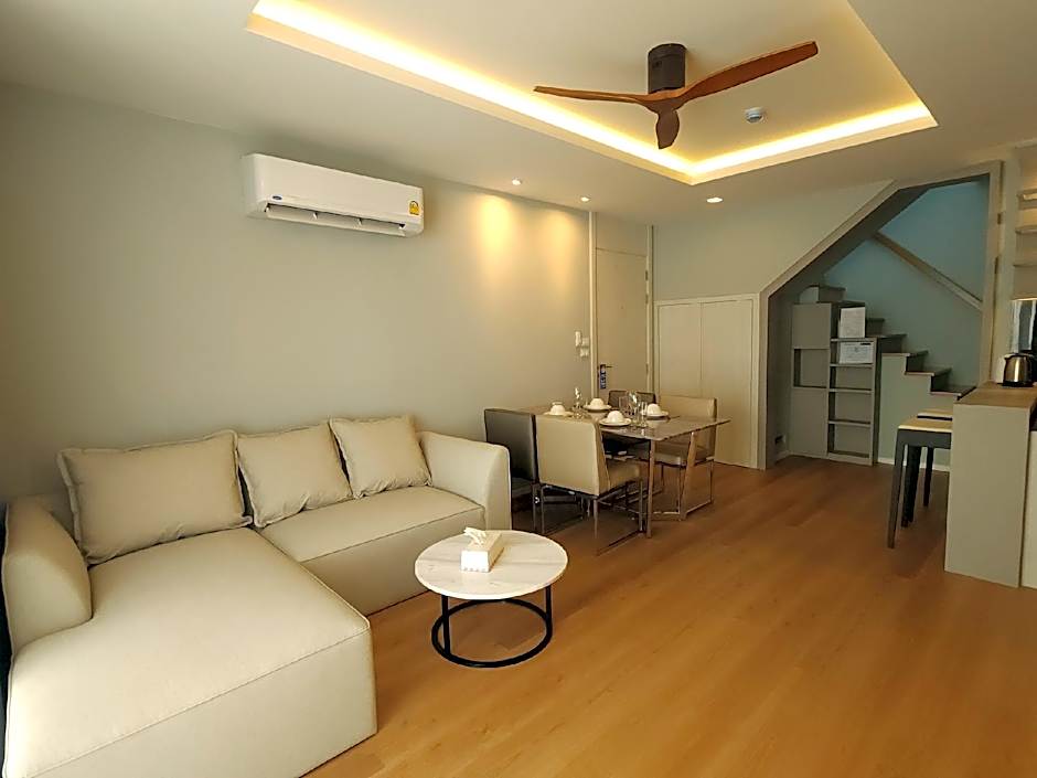 Kamala Regent Residence