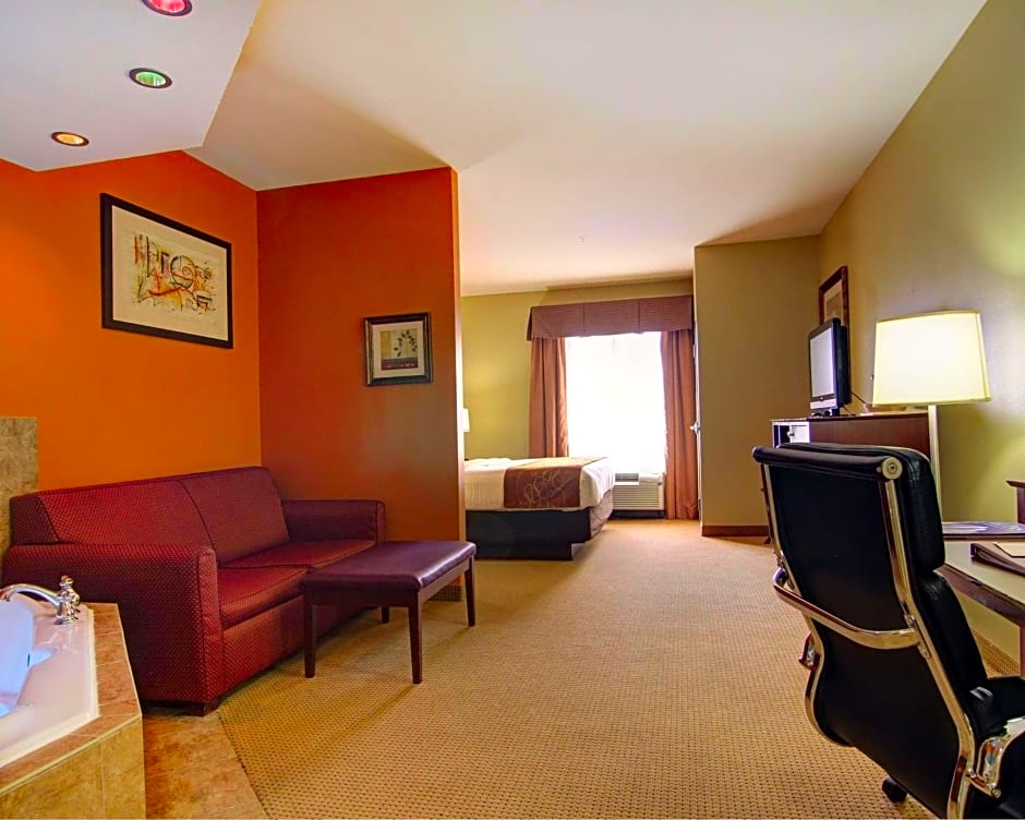 Comfort Suites El Paso West