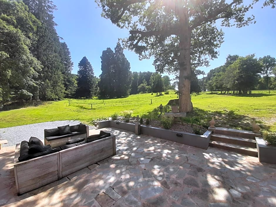 Chateau Sourliavoux, appartement en chambres d'hôtes