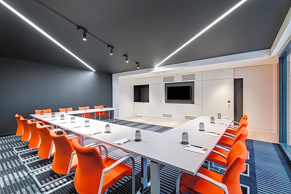 Apex City of Bath Hotel