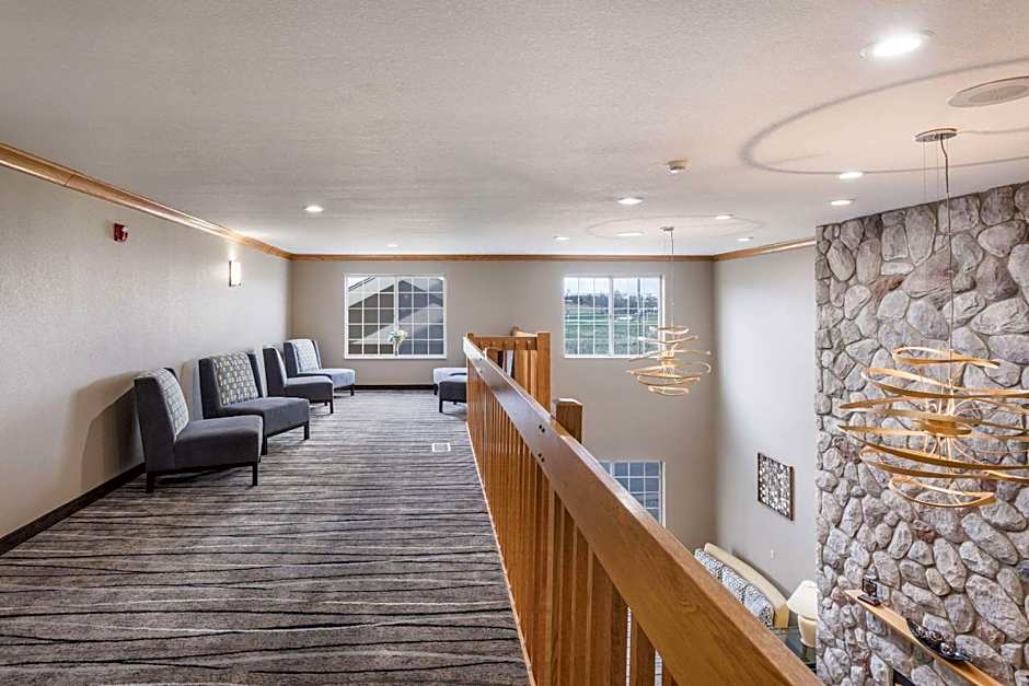 Quality Inn & Suites Lodi I-90