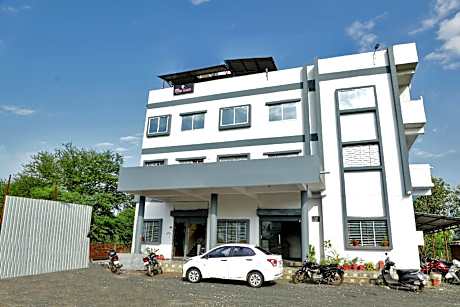 Hotel O Park Land, Jabalpur