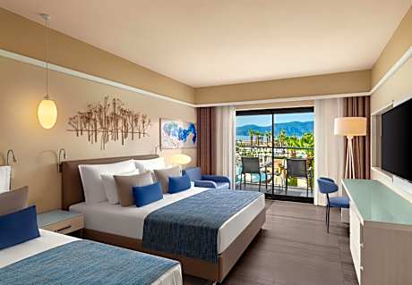 Mixed Standard Side Sea View Dbl 4 Room