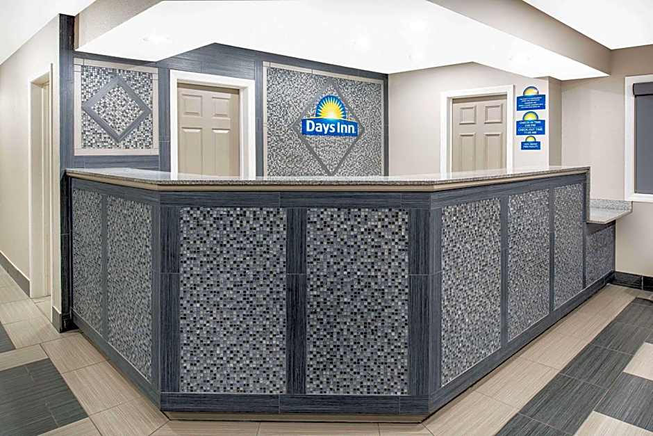 Days Inn by Wyndham Carthage