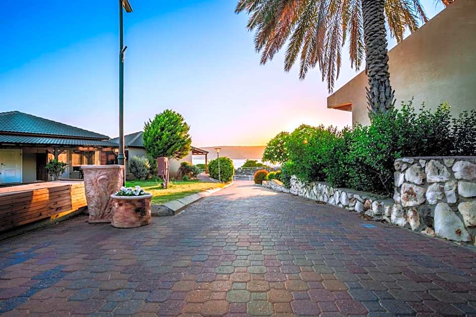 Daria- Authentic Israeli Experience