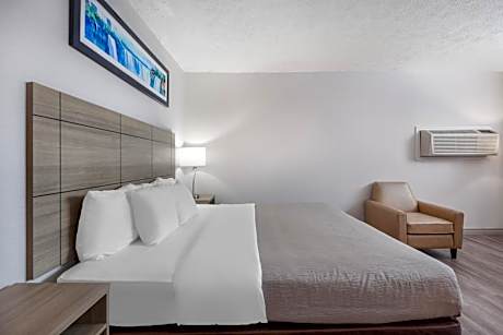 King Room - Non-Smoking