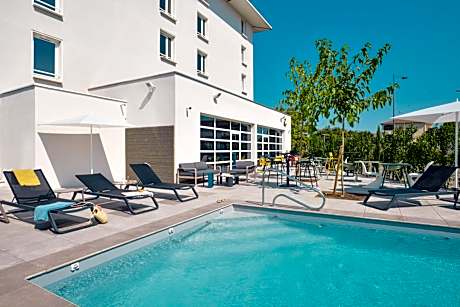 ibis Styles Lyon Meyzieu Arena Stadium