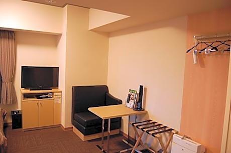 Twin Room - Non-Smoking