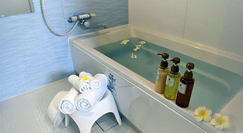 Pine Hills Hotel Miyakojima