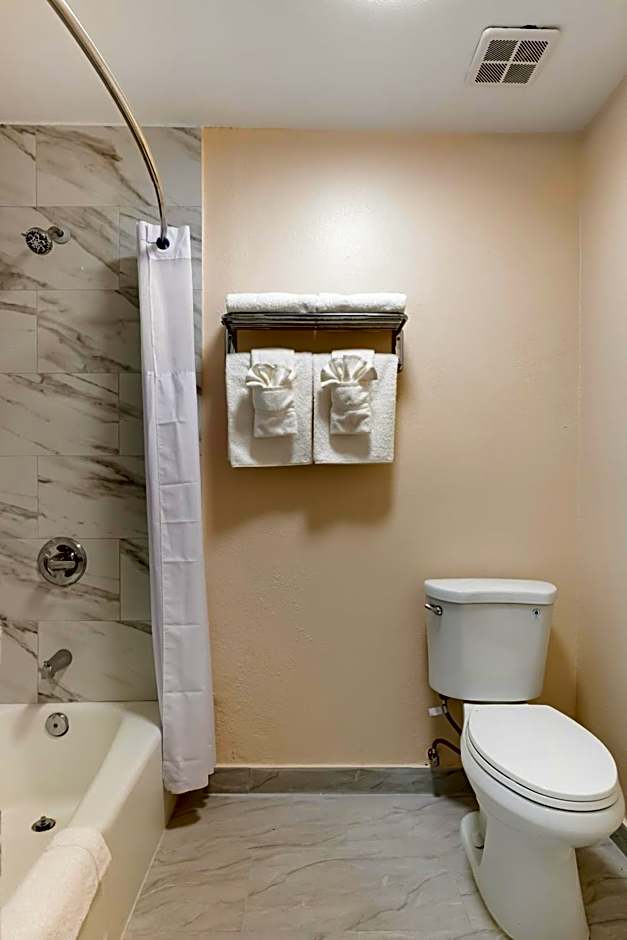 The Prime Suites, Vallejo - Napa Valley and Six Flags Discovery Kingdom