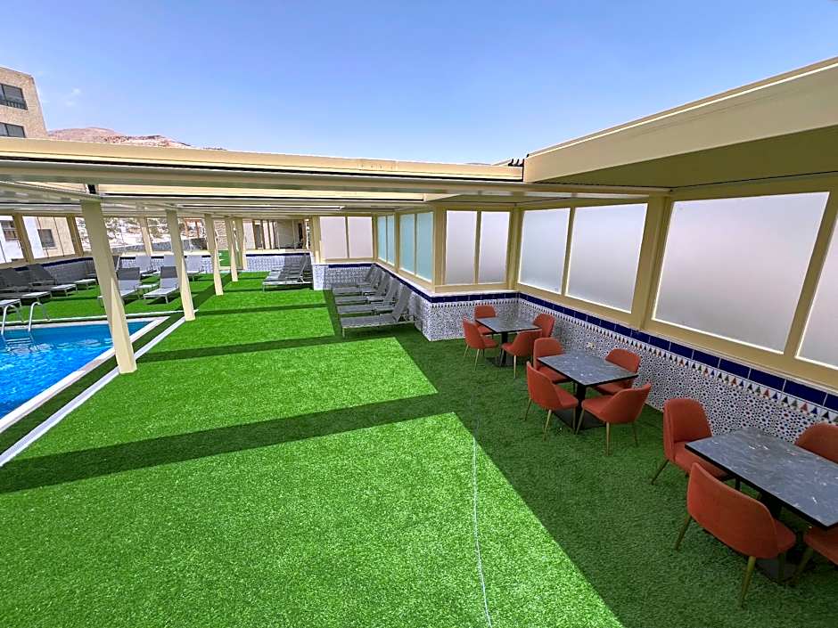 Petra Moon Hotel