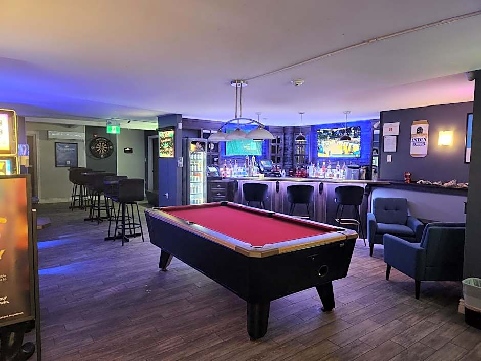 Newfound Inn & Suites