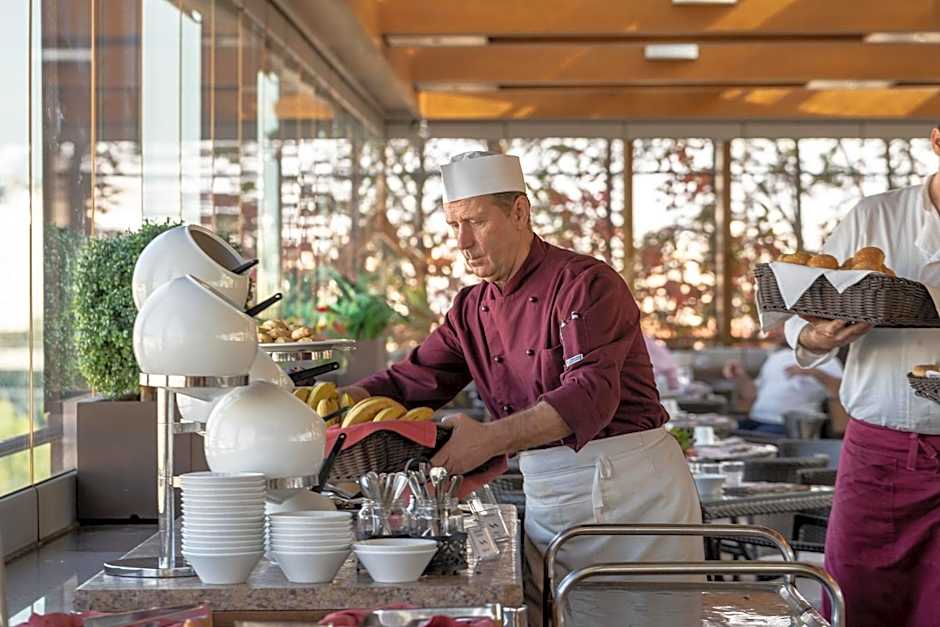 Crowne Plaza Athens City Centre By IHG