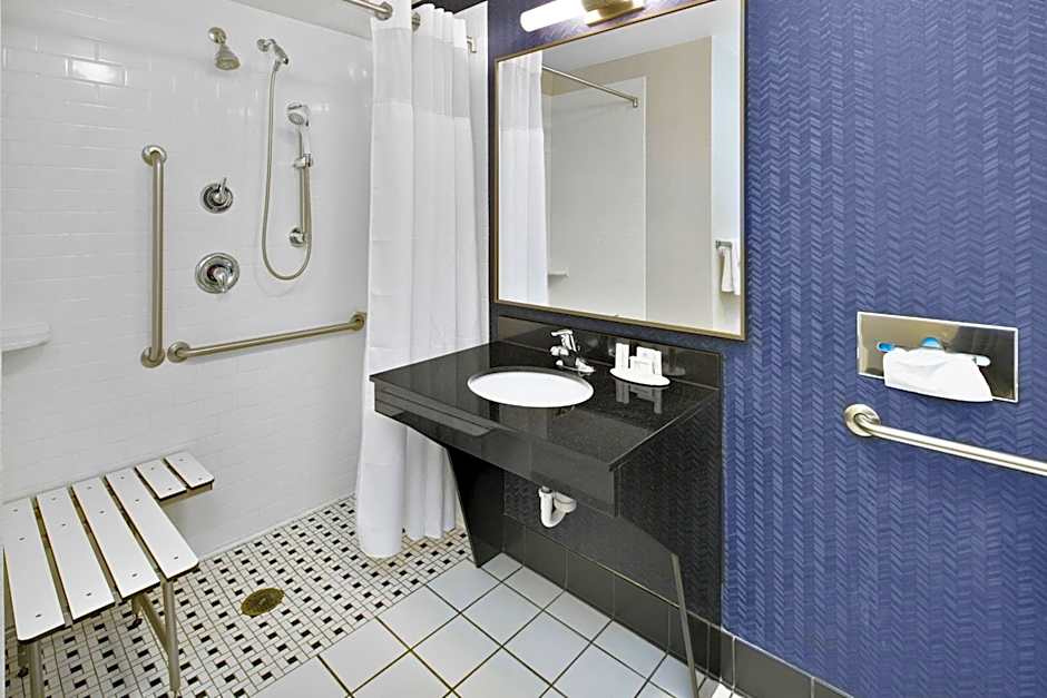 Fairfield Inn & Suites by Marriott Marietta