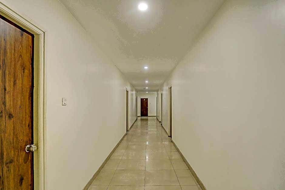 OYO Flagship 76687 Ramoji Kothapet – Hyderabad, 