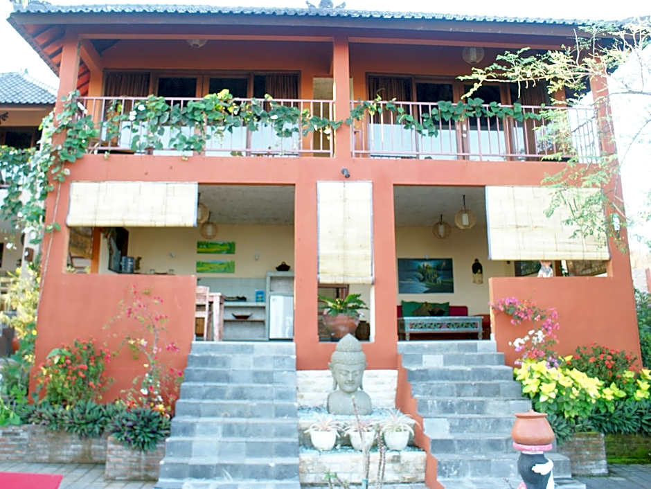 Villa Anjing 2