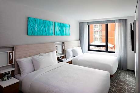 Queen Room with Two Queen Beds - Non-Smoking