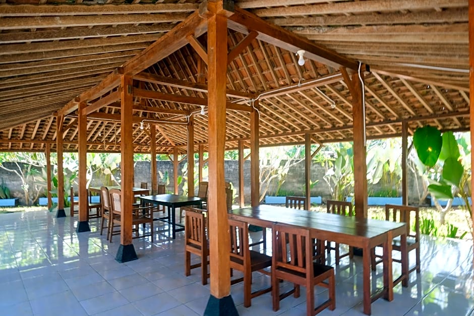 RedDoorz Syariah near Alun Alun Wonosari