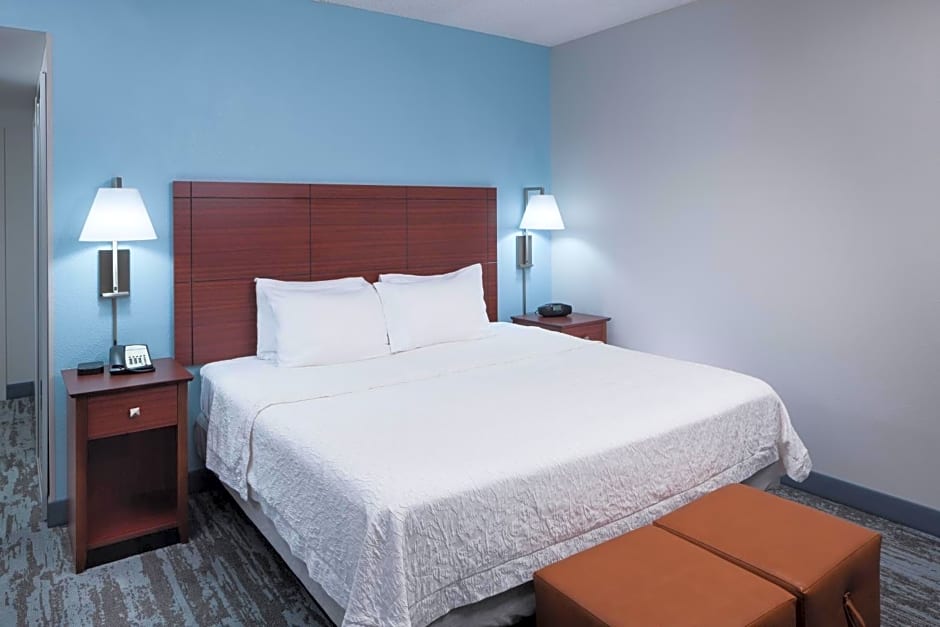 Hampton Inn & Suites Oklahoma City-Bricktown