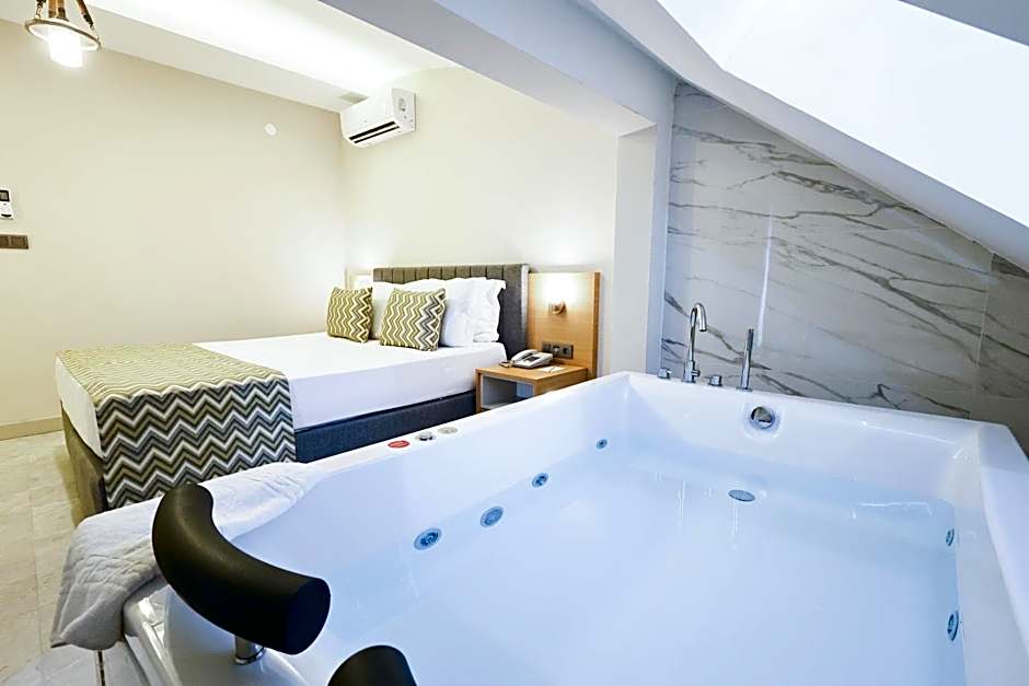 Livia Luxury Apart Hotel