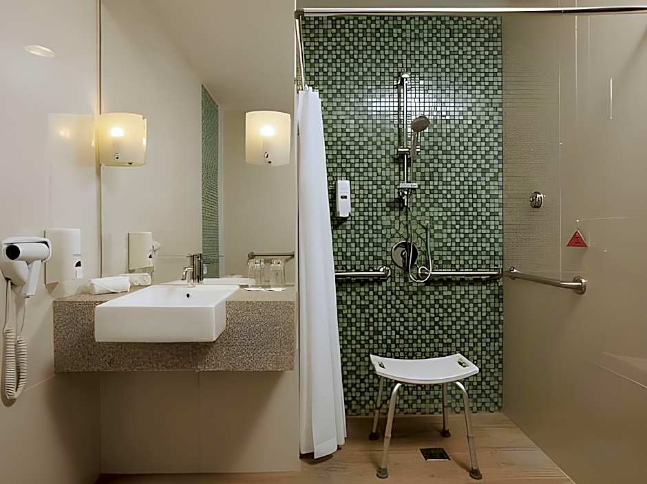 Diamond Hotel Kuta Bali