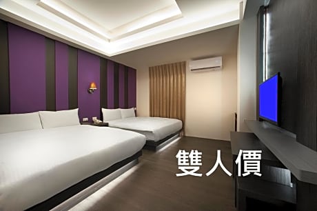 Deluxe Double or Twin Room
