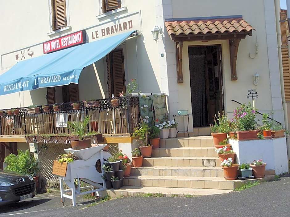 Le Bravard