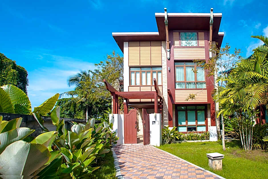 Amatapura Beach Villa 1, SHA Certified