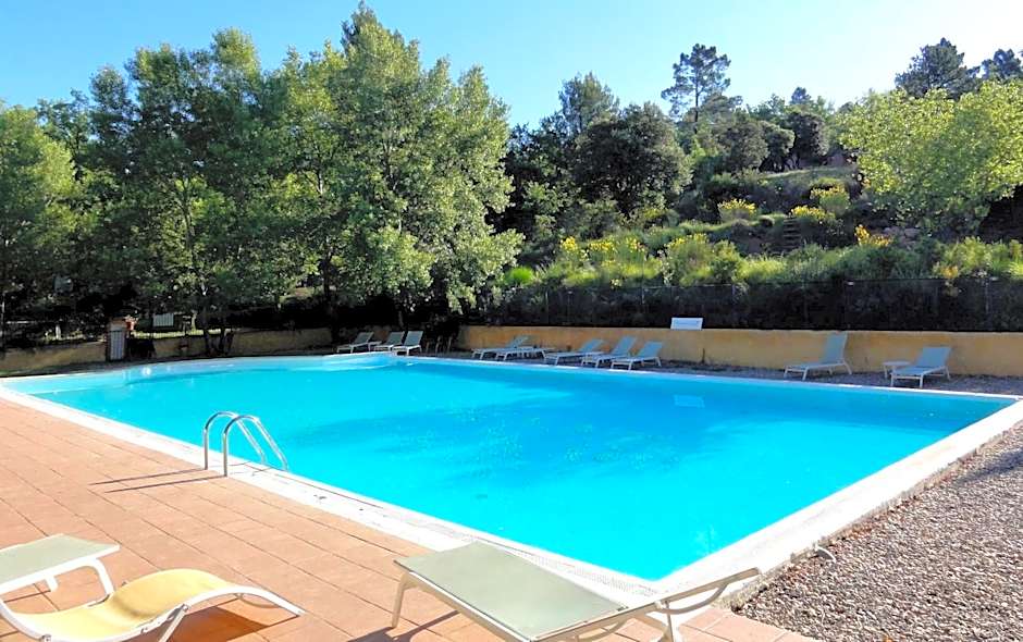 La Colline des Ocres Village de vacances 3 étoiles