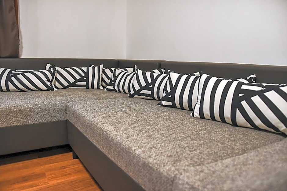 É-Vaskó Panzió Borpince