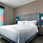 avid hotels Chicago Ohare Des Plaines By IHG