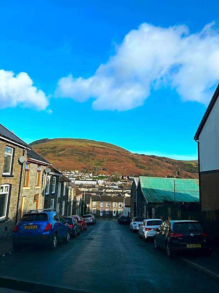 Cardiff Arms Bistro & Hotel