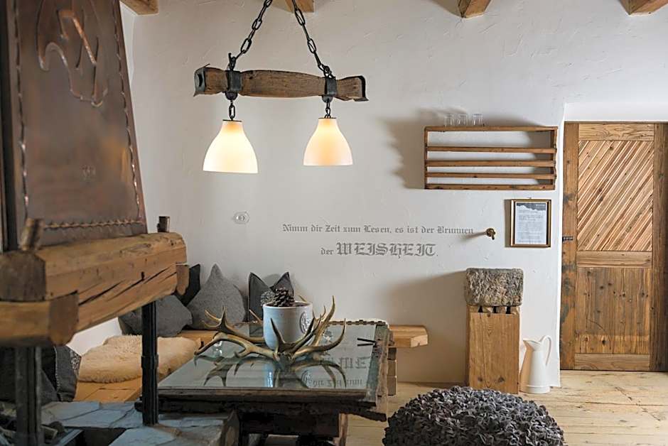 Hotel & Gourmetwirtshaus Kirchenwirt seit 1326