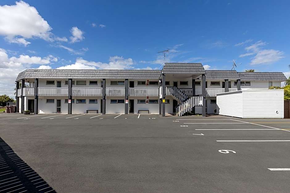 Avalon Motel