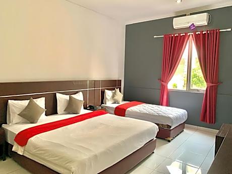 Deluxe Suite