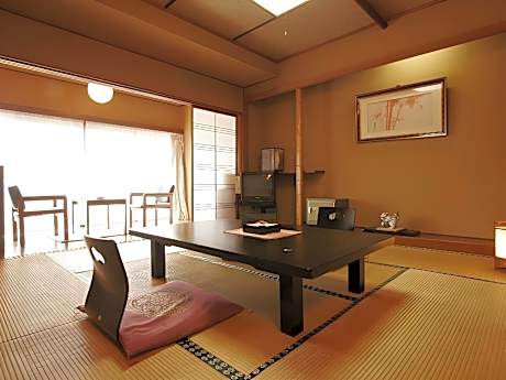 Japanese Style With Shared Bath