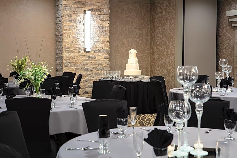 Holiday Inn Hotel & Suites Des Moines-Northwest By IHG