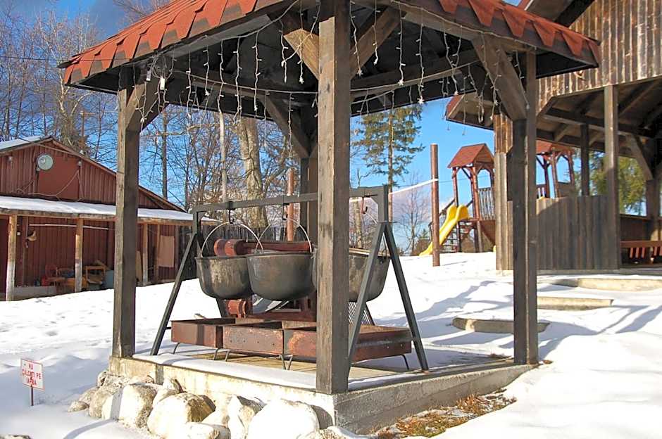 Centrul de Echitatie Poiana Brasov