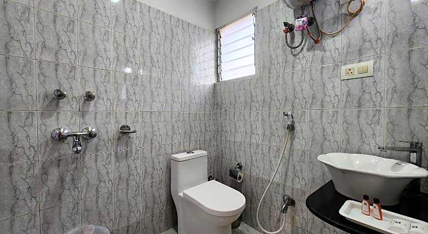 Hotel Housez 43