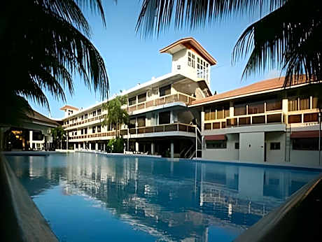 Splash Oasis Resort & Hotel