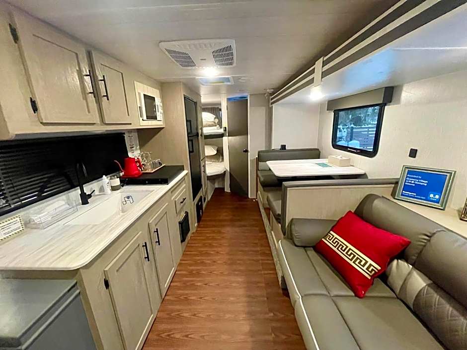 Gramercy Village 山中湖 Glamping &Sauna