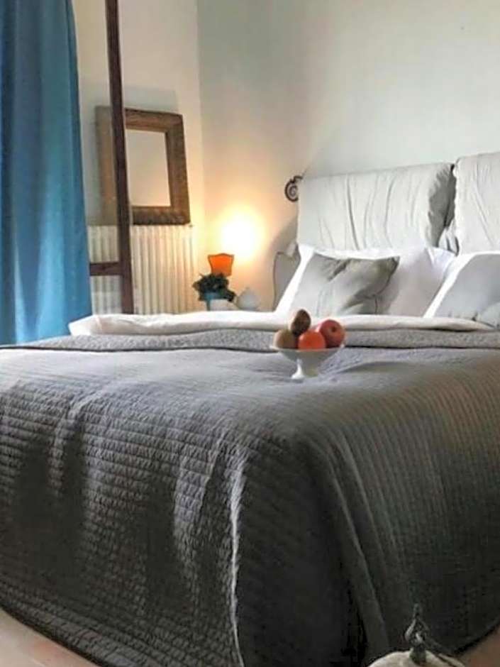 Casa Tentoni - Guest House