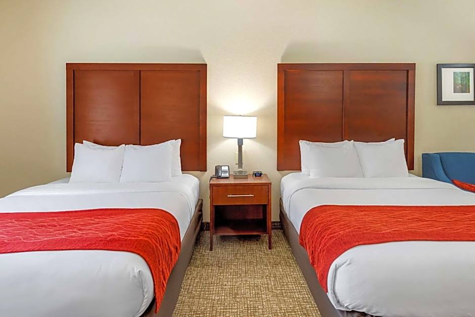 Comfort Inn & Suites