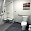 La Quinta Inn & Suites by Wyndham Atlanta Roswell