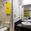 Studio 6 Lagrange