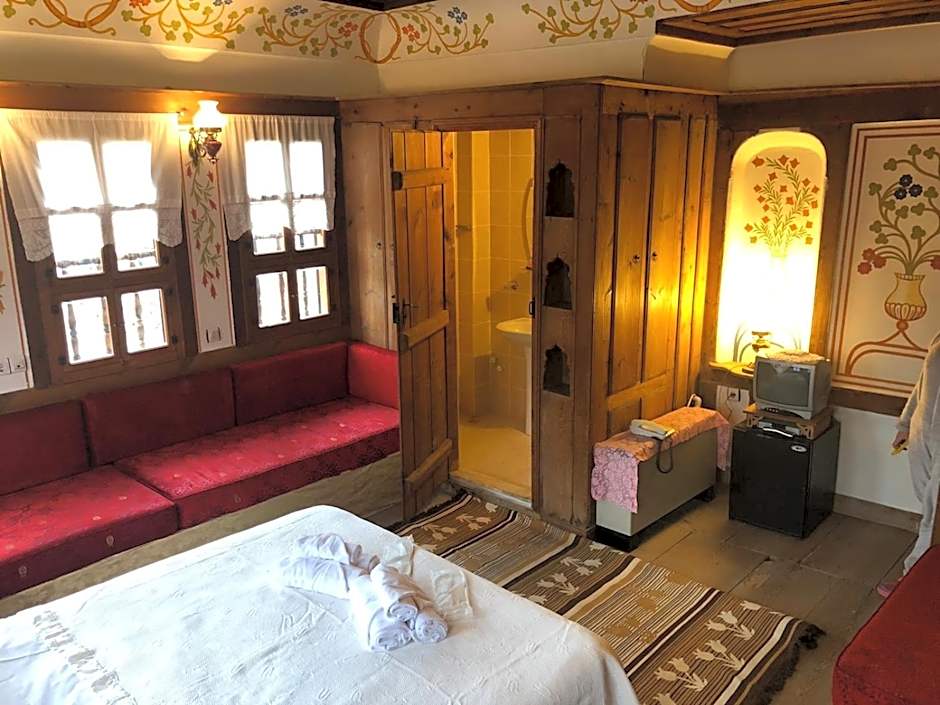 Paphlagonia Yoruk Muratoglu Konak