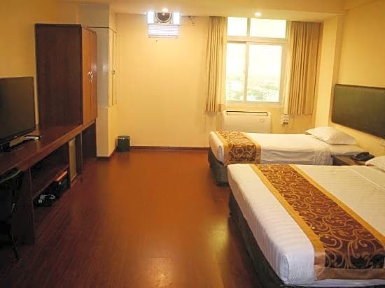 Grace Treasure Hotel