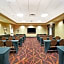 Hampton Inn By Hilton & Suites Milwaukee/Franklin